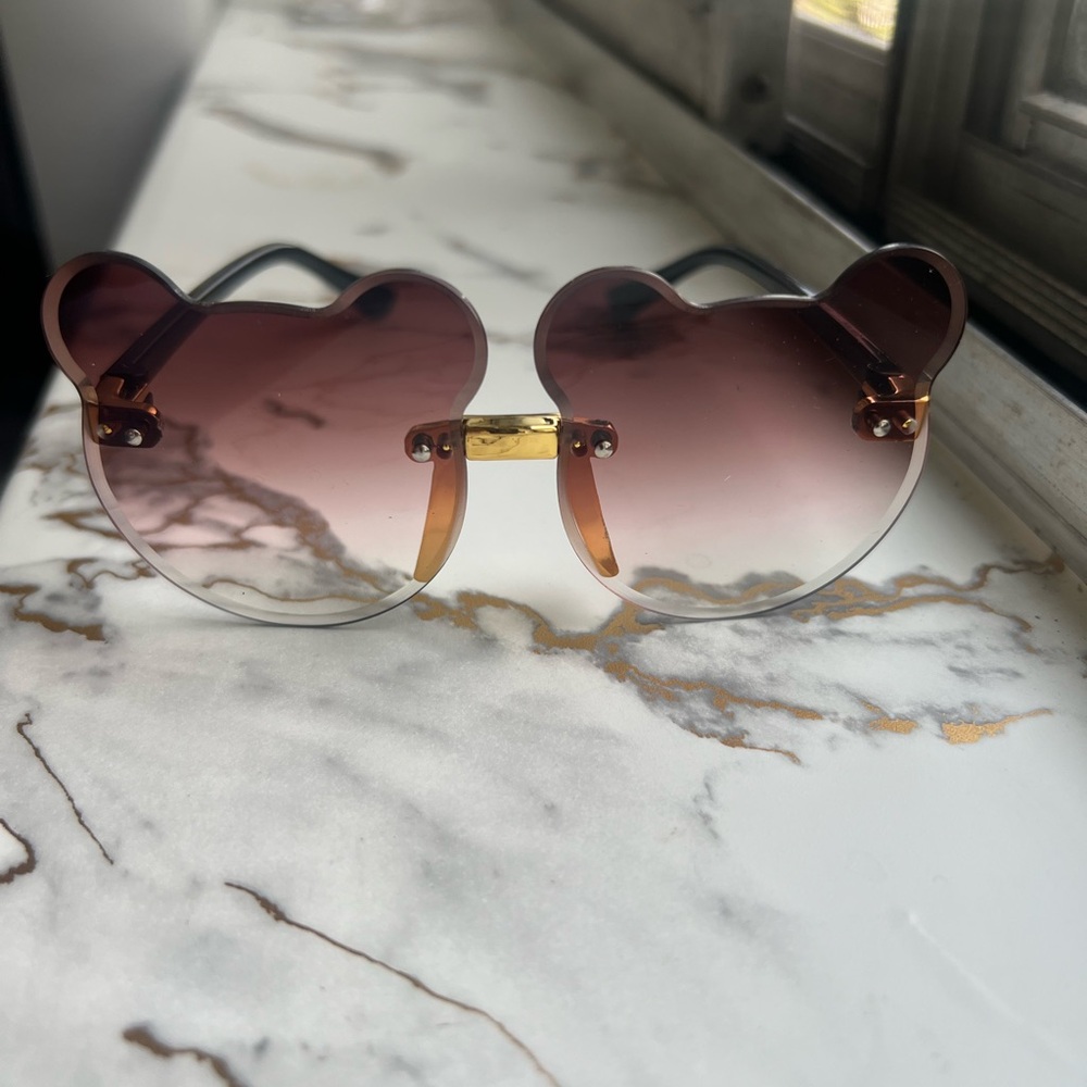 Bear-Shaped Gradient Sunglasses